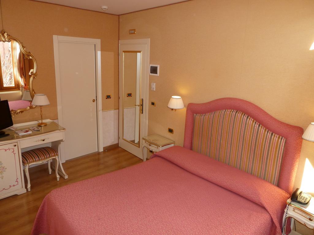 Casa Burchielle Hotel Veneţia Exterior foto